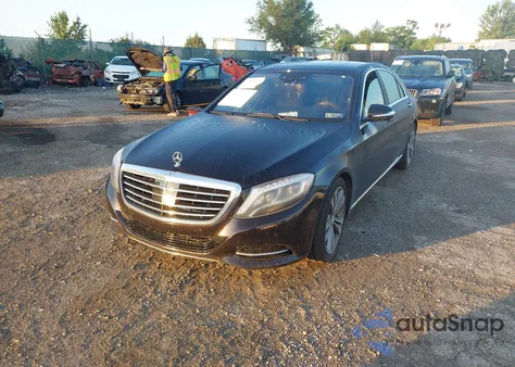 2015 Mercedes-Benz S 550 4Matic z USA, uszkodzony, nr VIN WDDUG8FB4FA108098